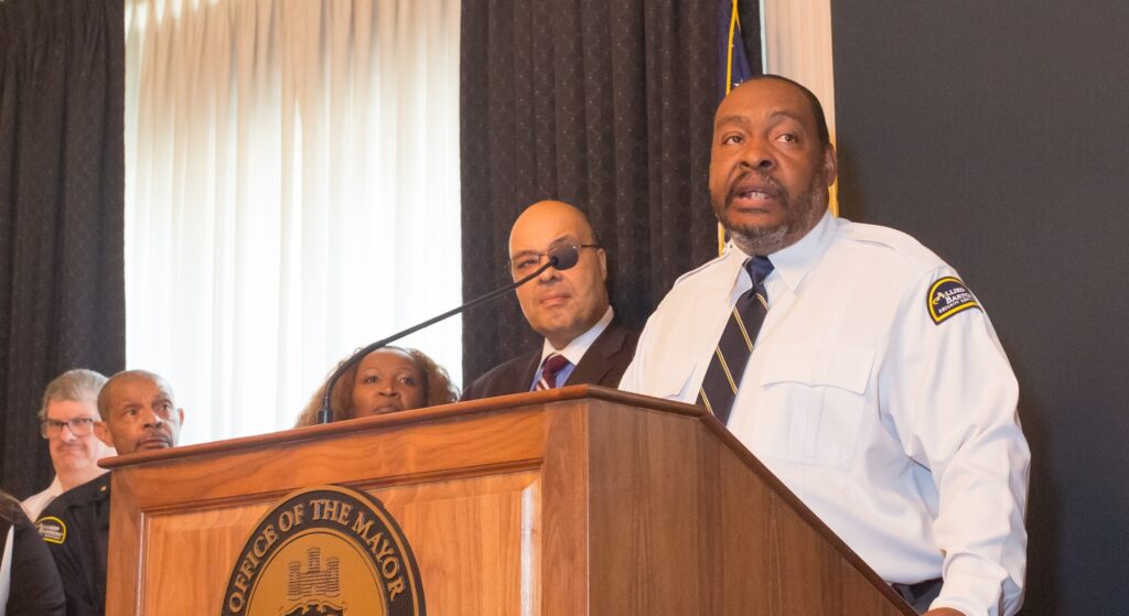 Pittsburgh-victory-press-conf3cropped2.jpg